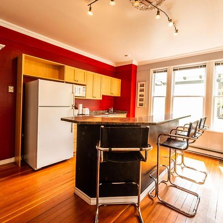 Ocean Island Garden Suites Victoria Quarto foto