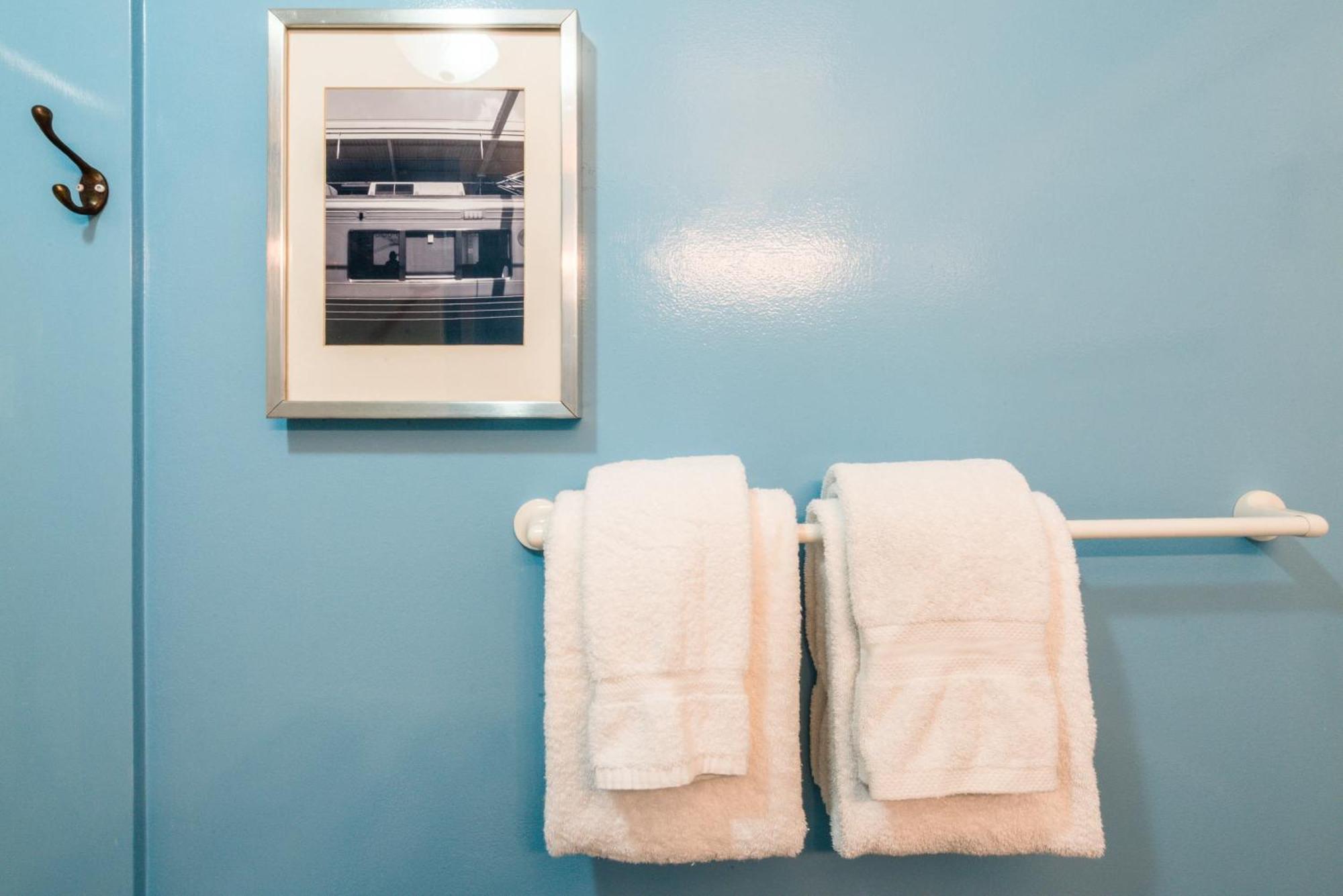 Ocean Island Garden Suites Victoria Quarto foto